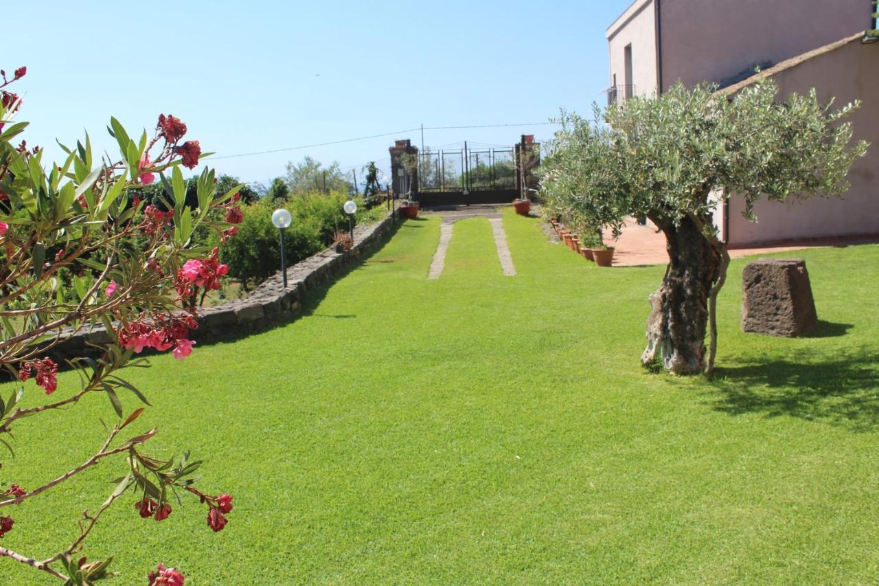 Il Giardino Degli Ovali Villa Fiumefreddo di Sicilia Exteriör bild