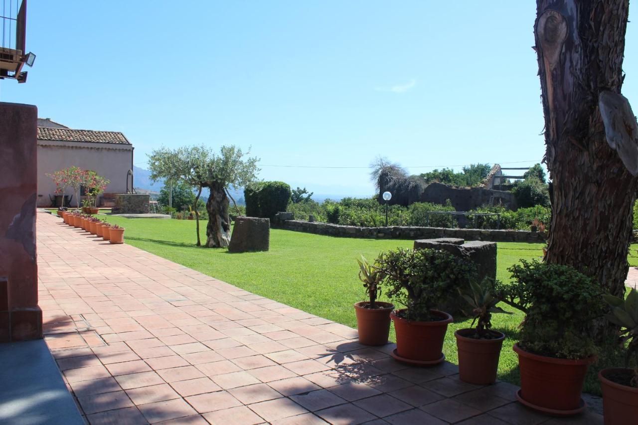 Il Giardino Degli Ovali Villa Fiumefreddo di Sicilia Exteriör bild