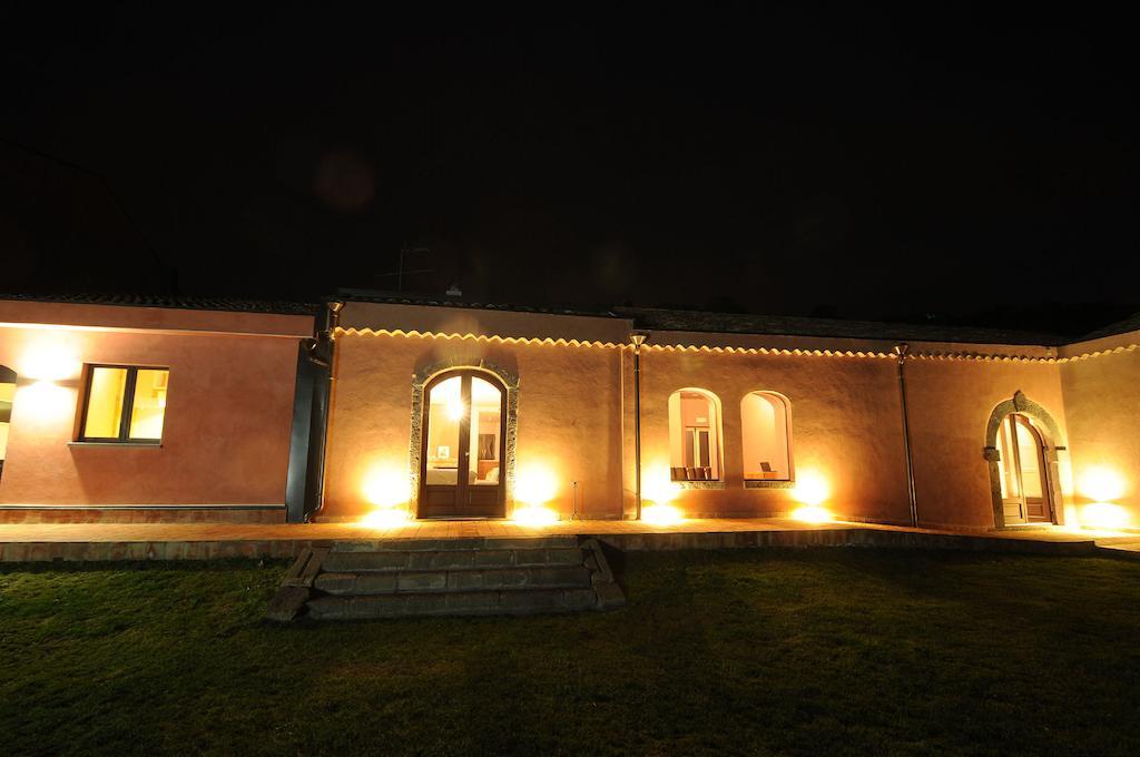 Il Giardino Degli Ovali Villa Fiumefreddo di Sicilia Exteriör bild