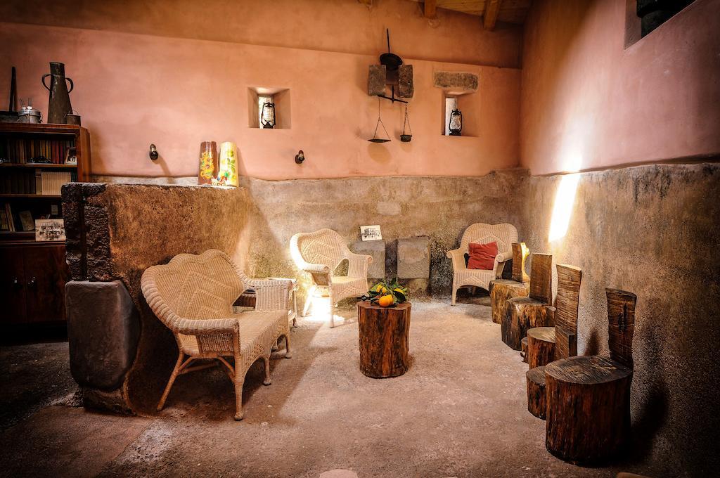 Il Giardino Degli Ovali Villa Fiumefreddo di Sicilia Exteriör bild