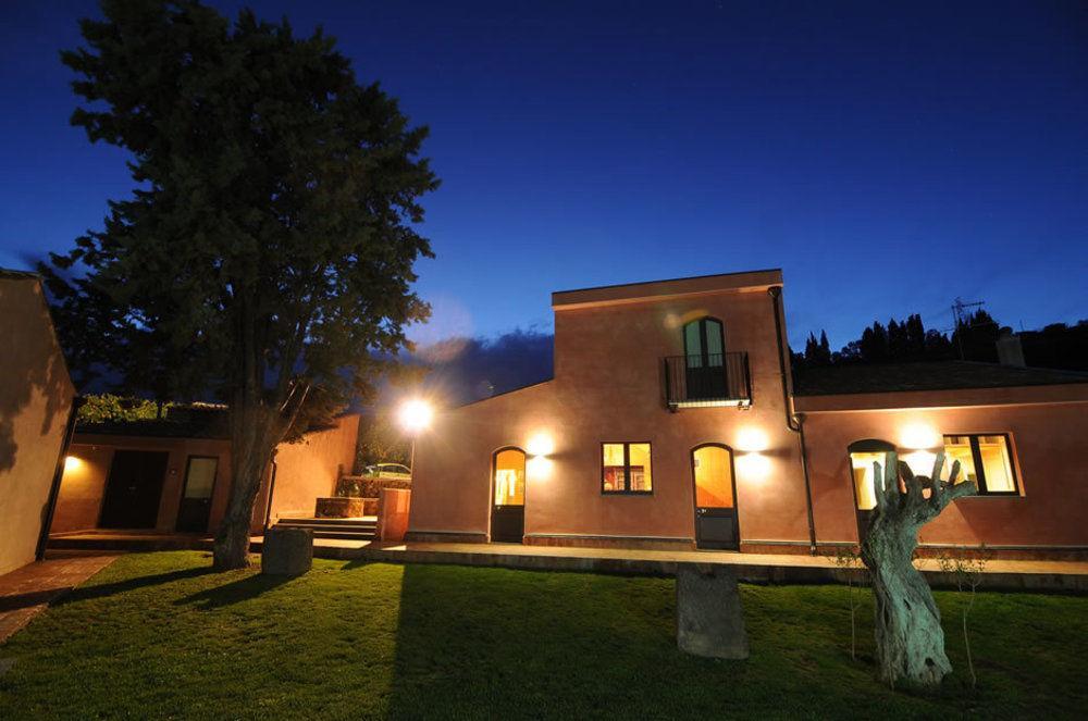 Il Giardino Degli Ovali Villa Fiumefreddo di Sicilia Exteriör bild