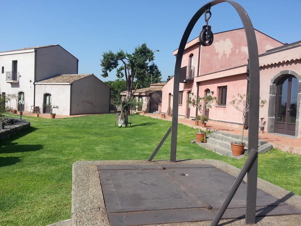 Il Giardino Degli Ovali Villa Fiumefreddo di Sicilia Exteriör bild