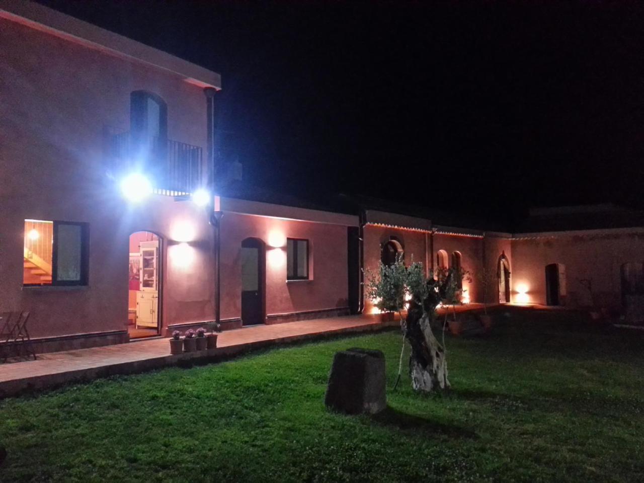 Il Giardino Degli Ovali Villa Fiumefreddo di Sicilia Exteriör bild